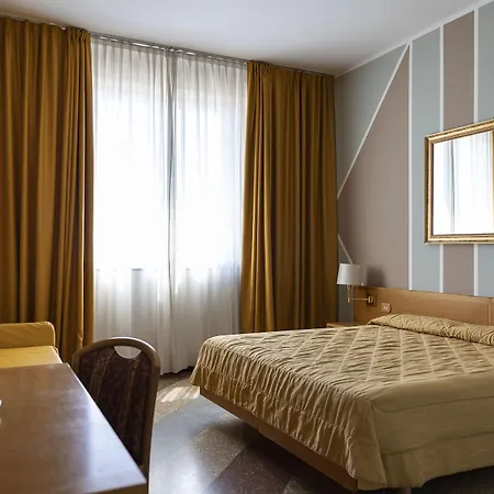 Margherita Hotel